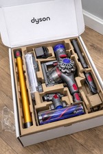 Dyson V8 Absolute Cordless